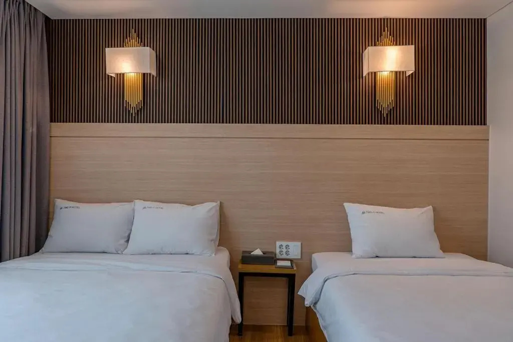 Two-Y-Hotel - Chambres
