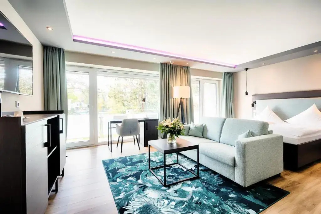 Premium Double room (full double bed)