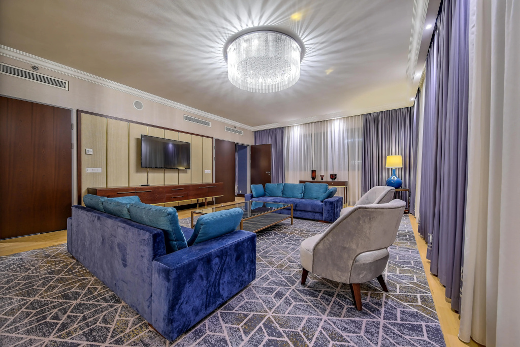 Lobby & Reception