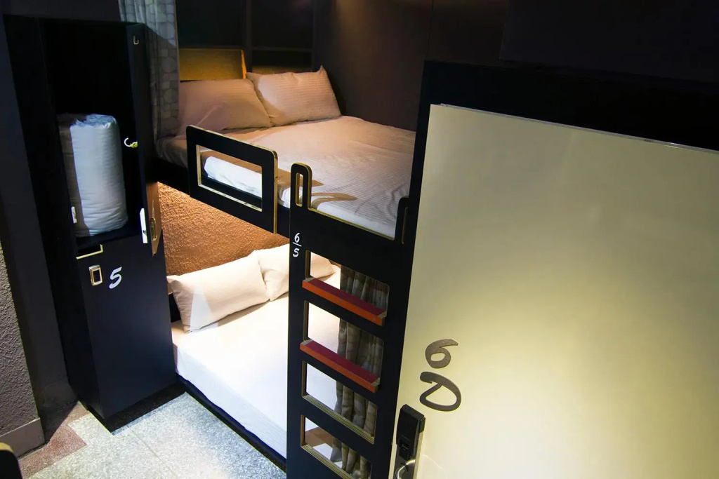 Bed in Dorm