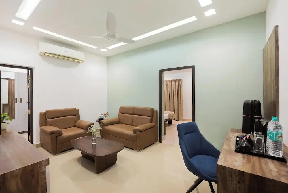 Hotel photo 12