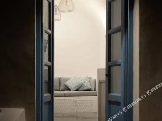 Alluvial Santorini Suites Alluvial Santorini Suites