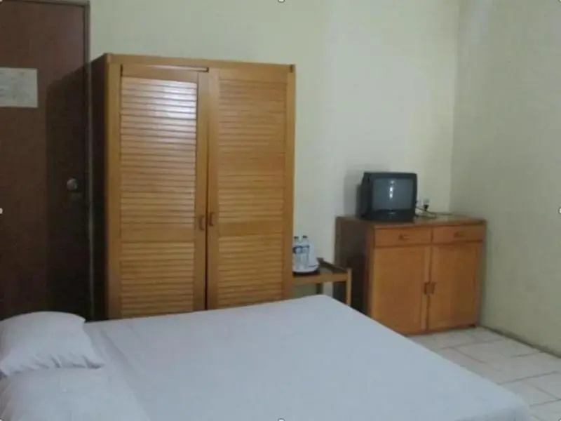 Hotel Lautze Indah - Chambres