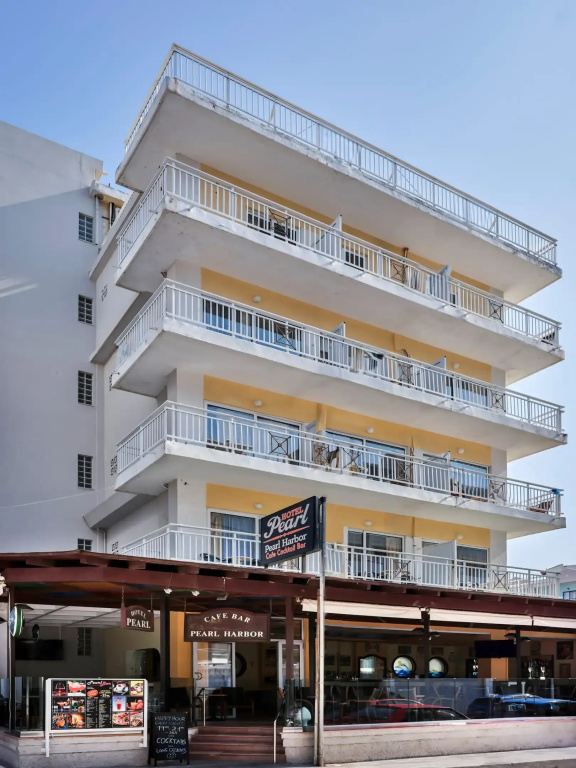 Pearl Hotel