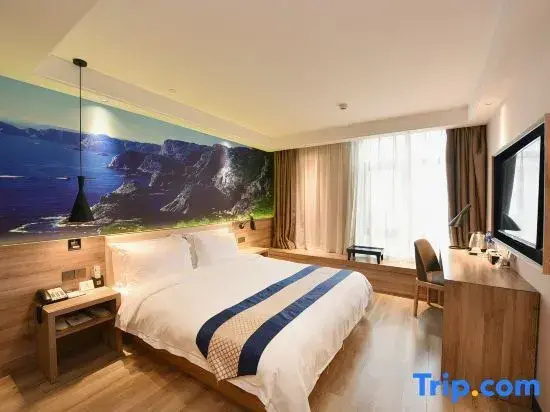 Superior Double room (full double bed)