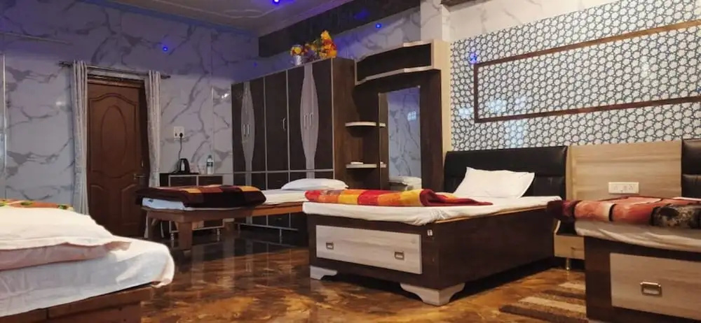 Bed in Dorm
