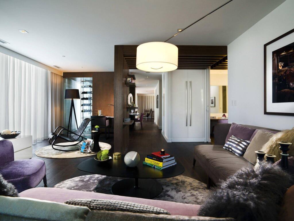 Thompson Toronto by null