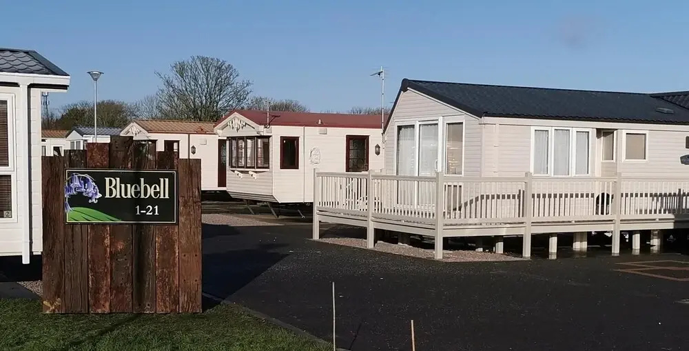 4-bed Seaside Caravan Free Wifi Pet Frie