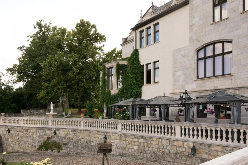 Schlosshotel Zum Markgrafen - Général
