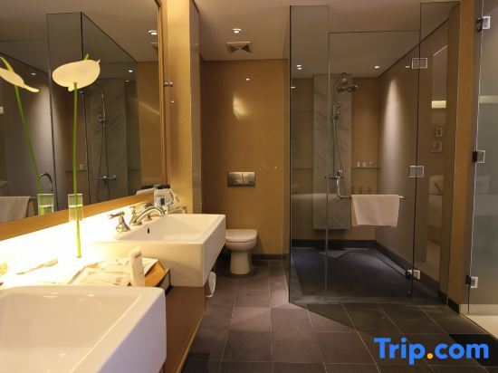 Ossotel Legian