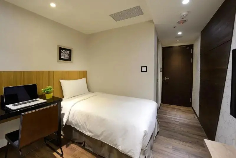 Standard Double room (twin beds)