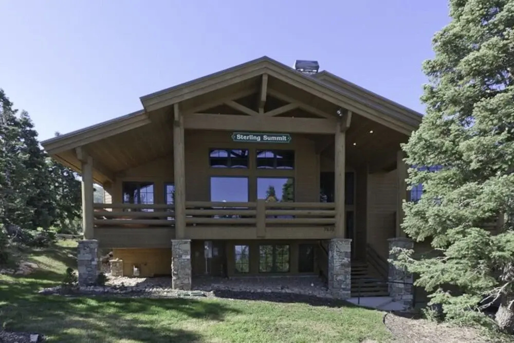 7650 Sterling Drive 5 Bedroom Home