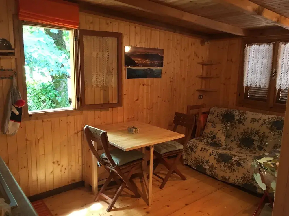 Standard Chalet
