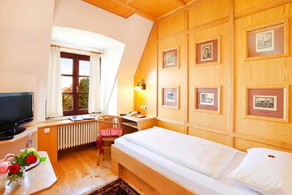 Hotel Hirsch - Chambres