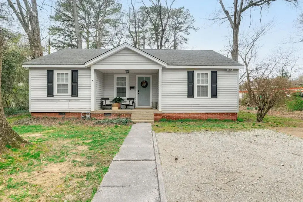 2 Mi to Ole Miss: Modern Home in Historic District