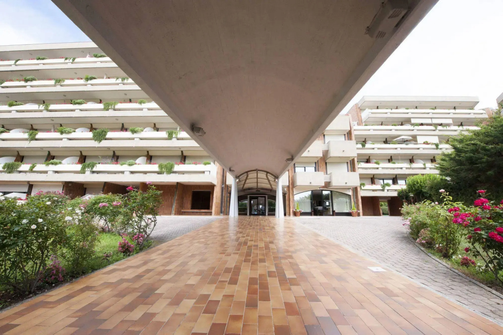 Suites Marilia Apartments