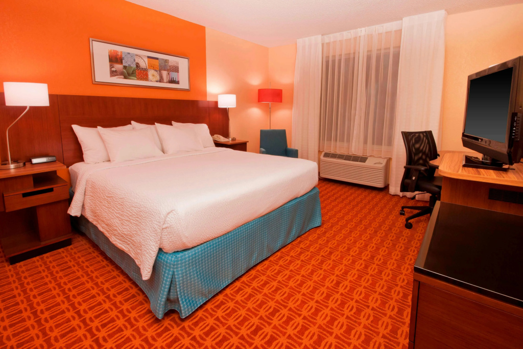 Fairfield Inn & Suites Fort Worth/Fossil Creek