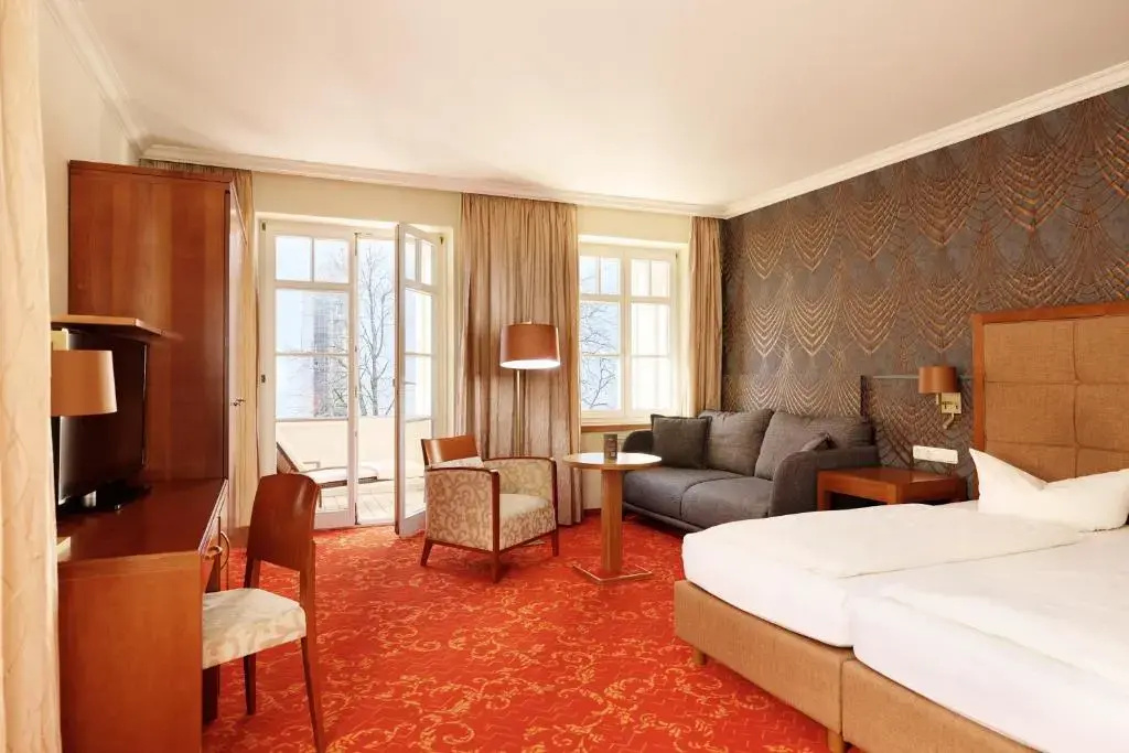 Standard Double room with balcony and with view (full double bed)