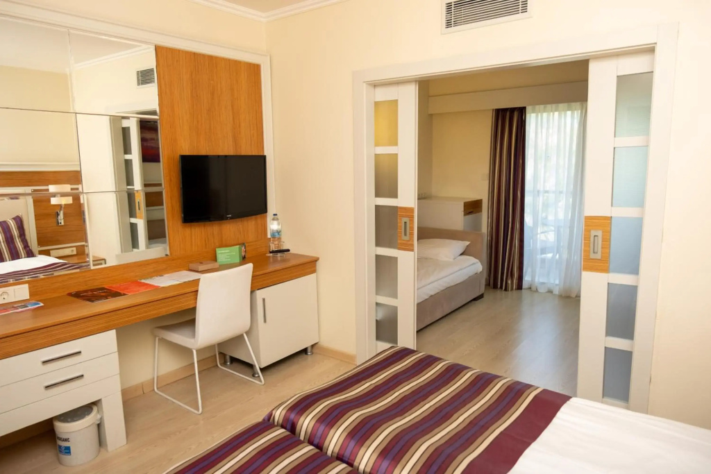 Hotel photo 28