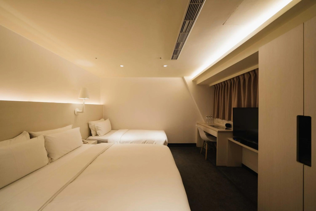 Отель Swiio Hotel Ximending в Тайбэй