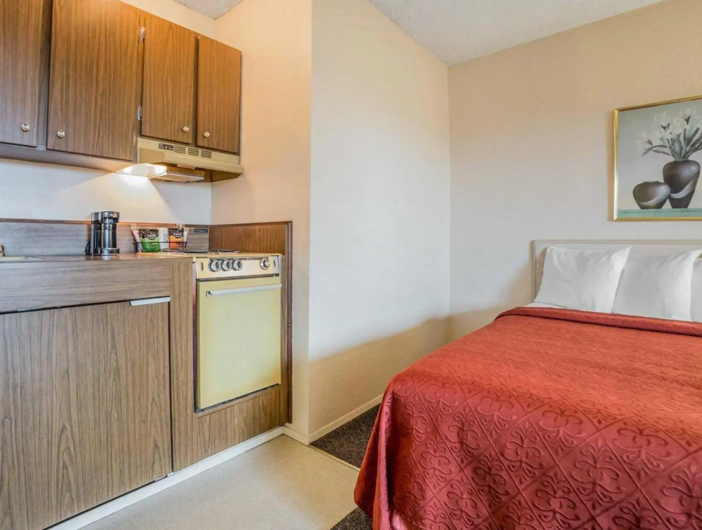 1 Bedroom Standard Double room (full double bed)