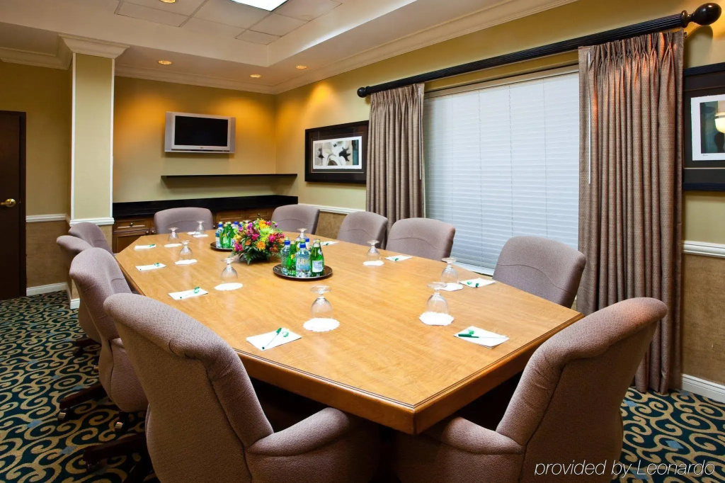 Holiday Inn Fort Lauderdale Airport by IHG - Général