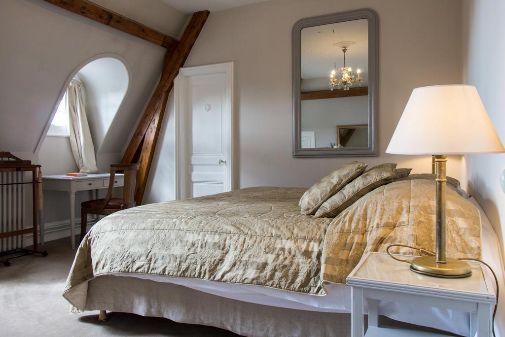 Château Hotel de Noyelles, Baie de Somme by null