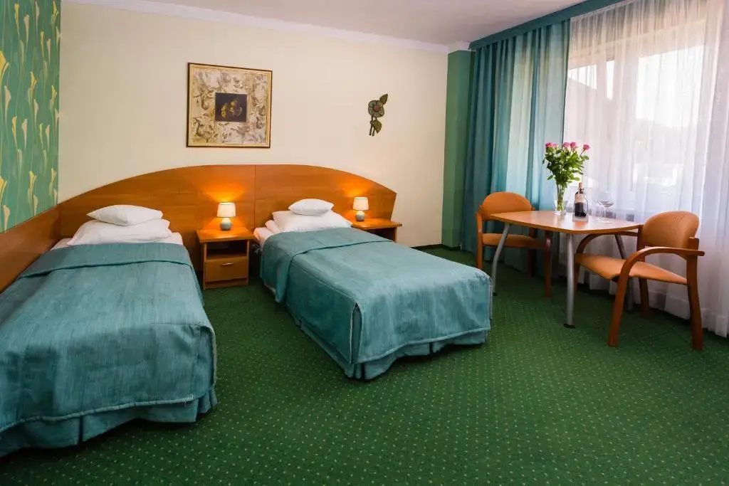 Hotel Ognisty Ptak - Chambres