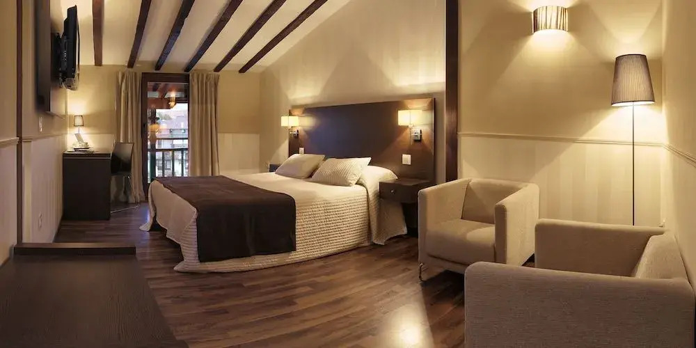 Hotel Rural Plaza Mayor Chinchon by null