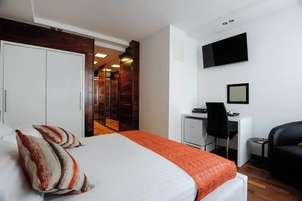 Classic room