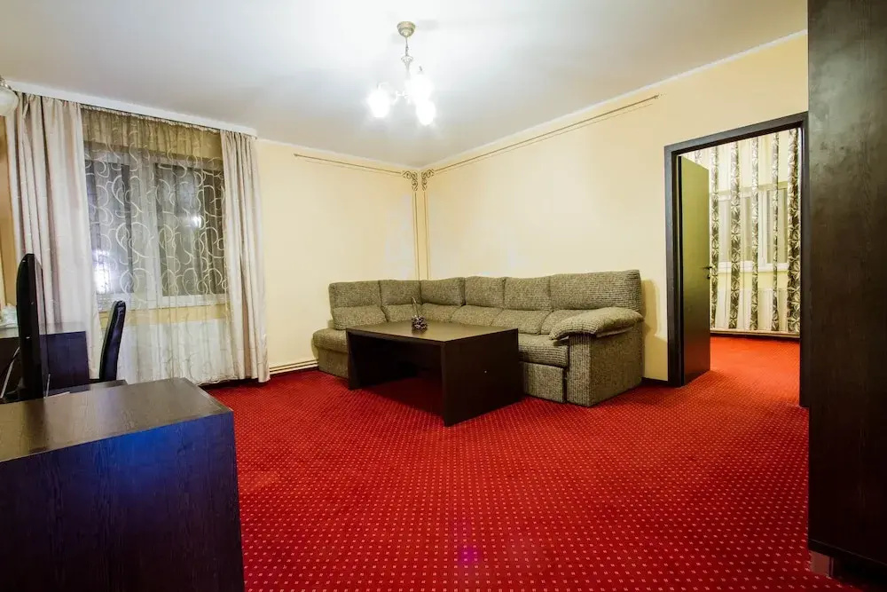 Grand Apartment