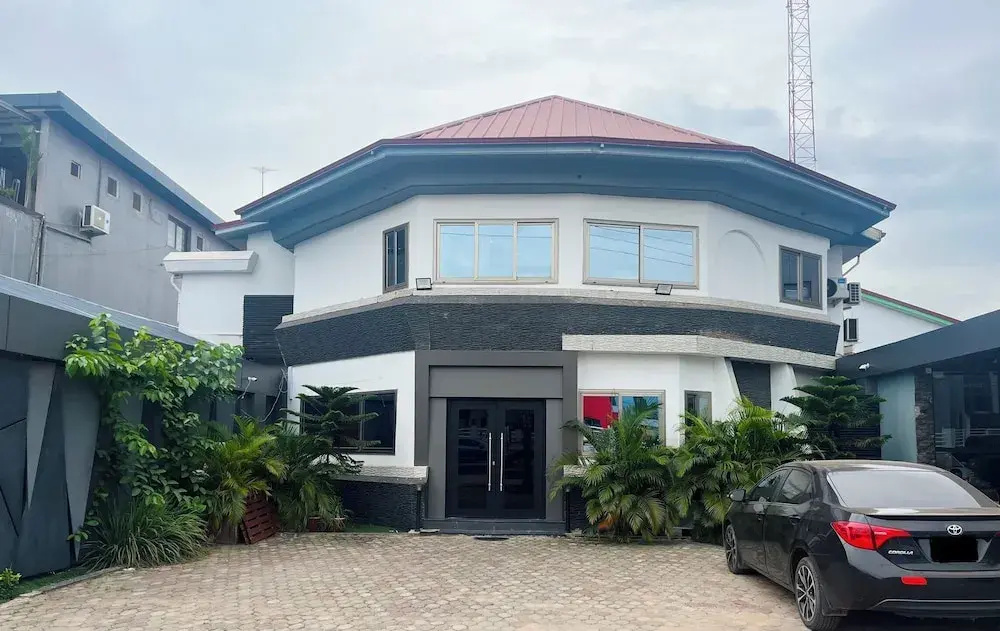 Sky Suites East Legon