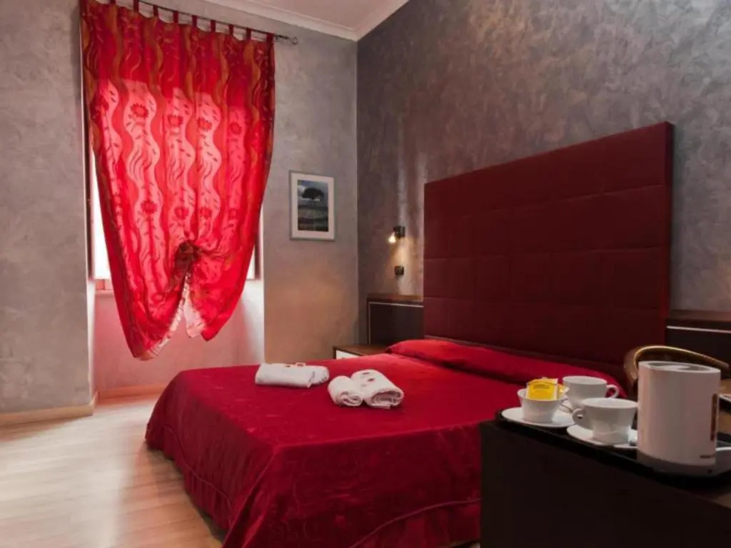 Standard Double room (full double bed)