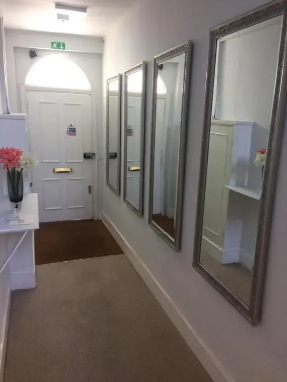 Notting Hill Sleeps 5