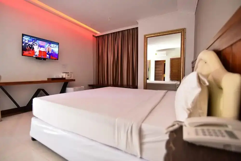 Standard Double room (full double bed)