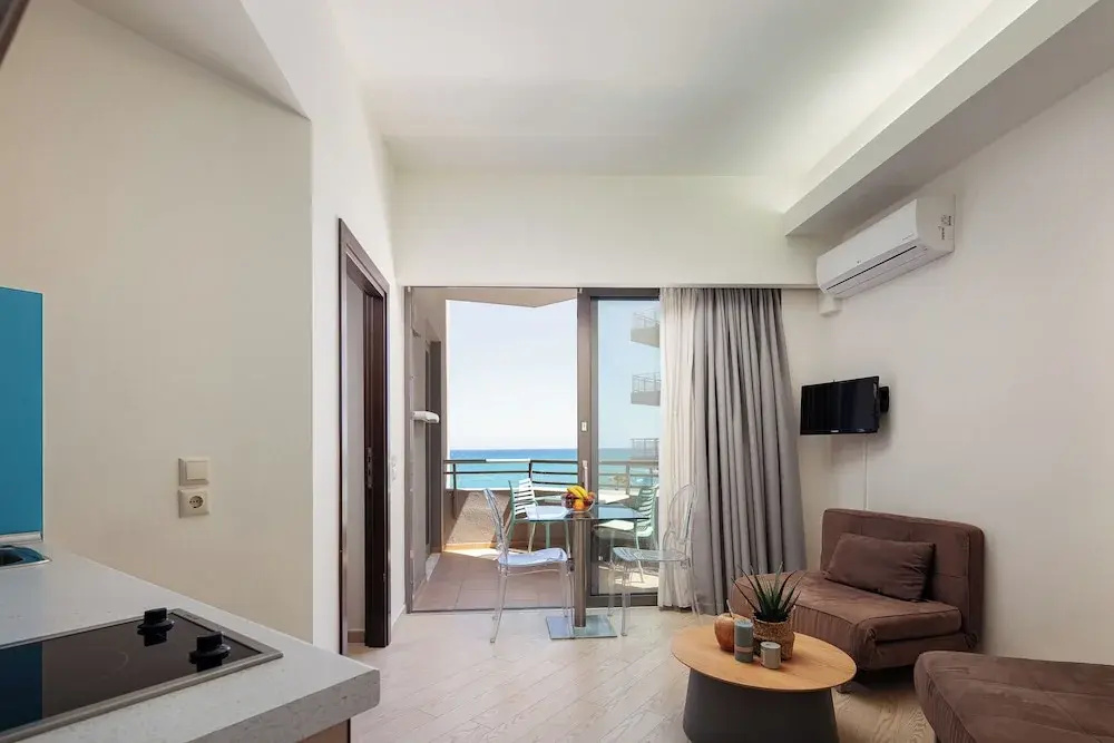 Executive Apartment with balcony and with sea view
