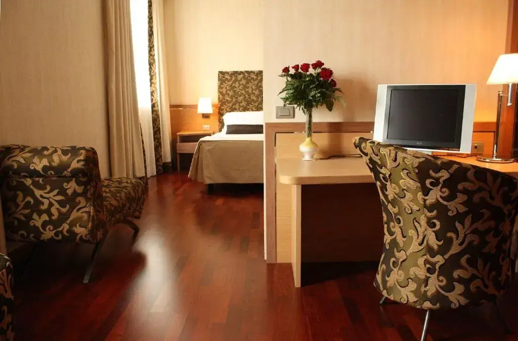 Poli Hotel - Chambres