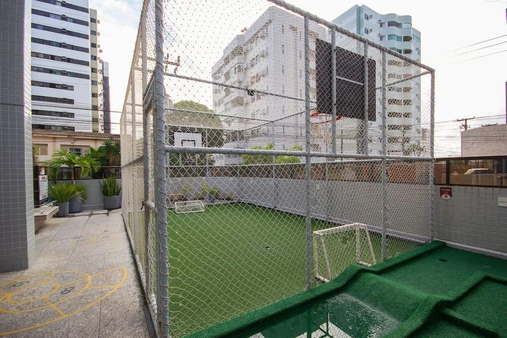 Apto c Garagem 400m da Praia dos Sete Coqueiros