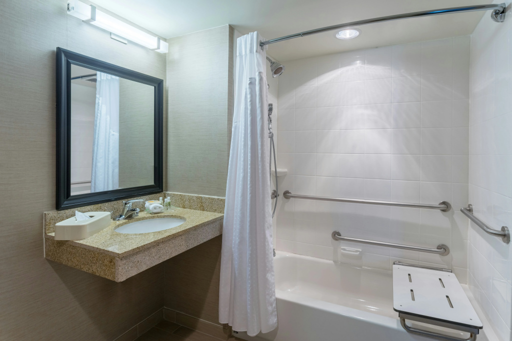 Holiday Inn Harrisburg - Hershey Area, I-81 by IHG - Général
