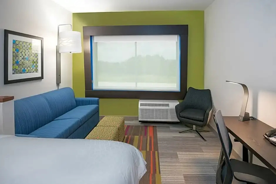 Quadruple Suite