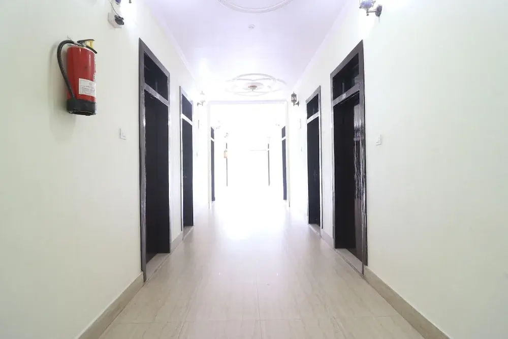 Hotel Mandakini - Général