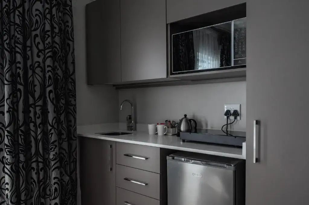 Luxury Double room (full double bed)