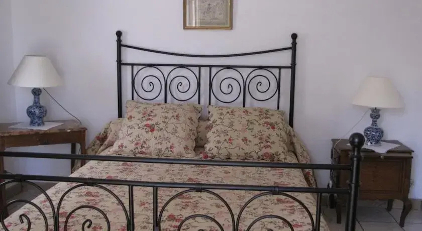 Voir la photo 2 — Les Rosiers de Cels