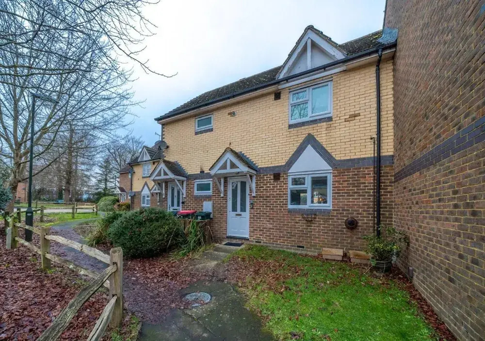 Charming Crawley Getaway 1br Near Gatwick Airport