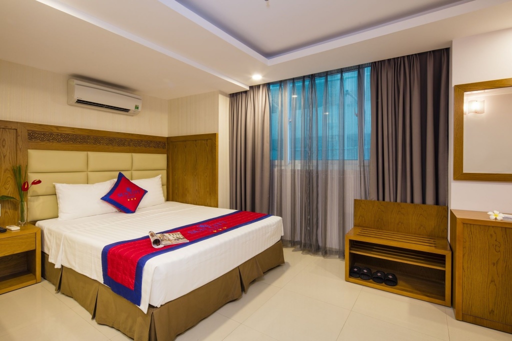 Отель Sun City Hotel в Нячанге