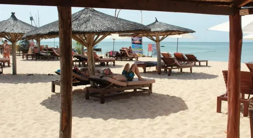 Beach & Waterfront