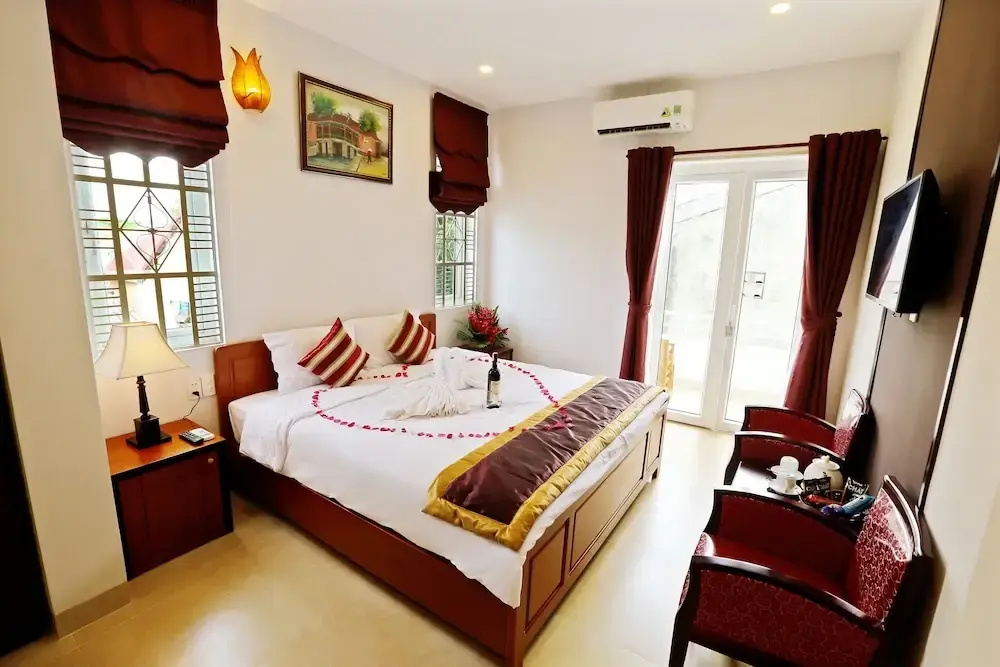 Standard Double room (full double bed)