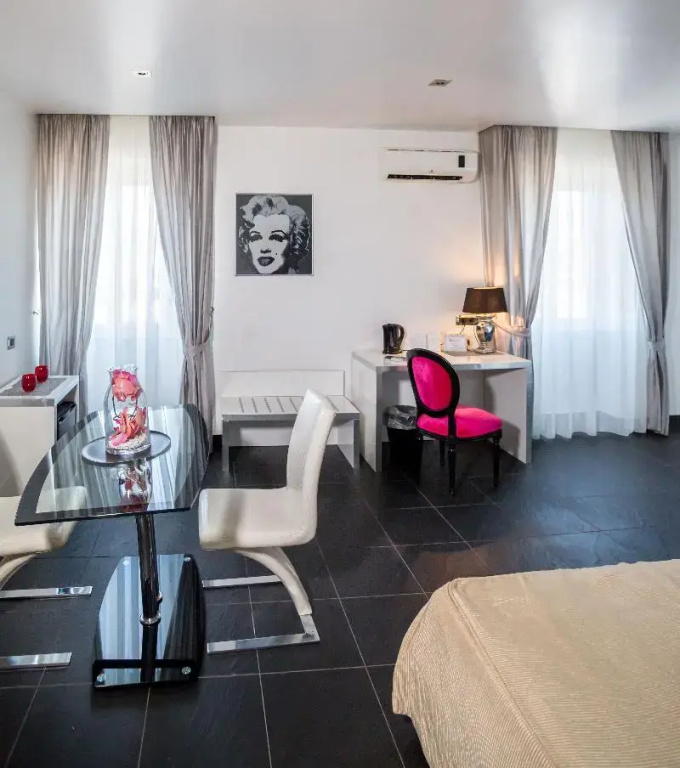 Hotel Europa Art Caserta - Chambres