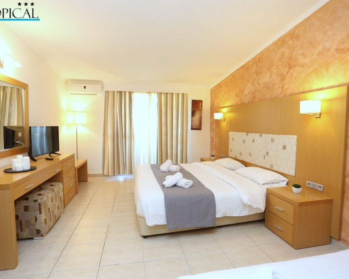 Superior Quadruple room