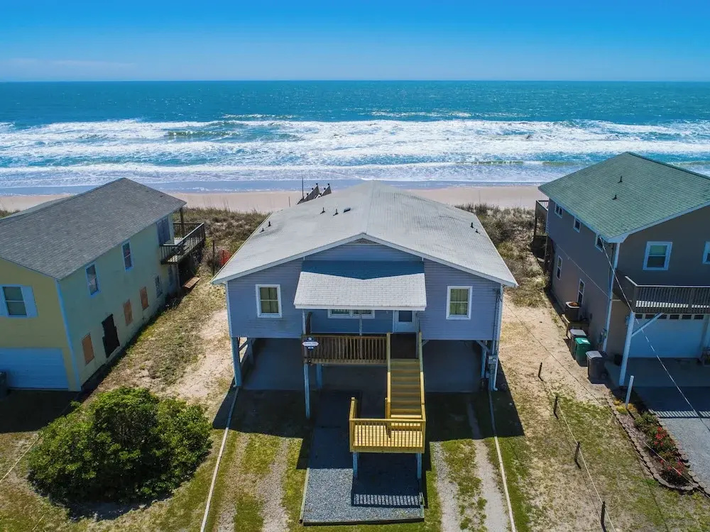 Pelican Perch by Topsail Realty